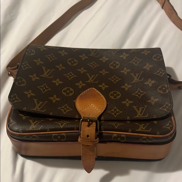 Louis Vuitton Brown Monogram crossbody - Picture 1 of 10